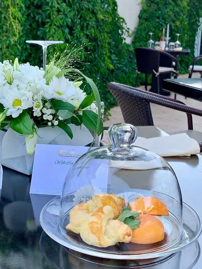 Atlantic Hotel - Free Parking Sofya
